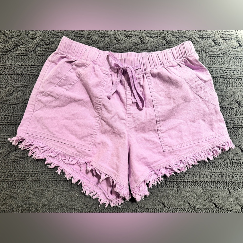 Women’s Fringe Hem Drawstring Shorts (Lavender, Medium)